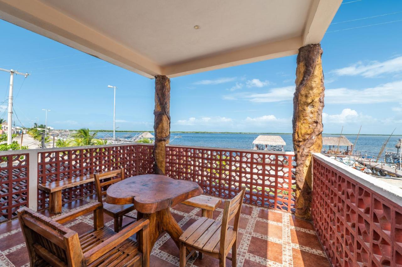 Posada El Perico Marinero Rio Lagartos Bagian luar foto